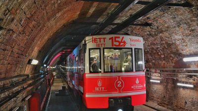 İstanbul’un emektar ulaşım araçları Beyoğlu-Karaköy Tüneli ve Nostaljik Tramvayının doğum
